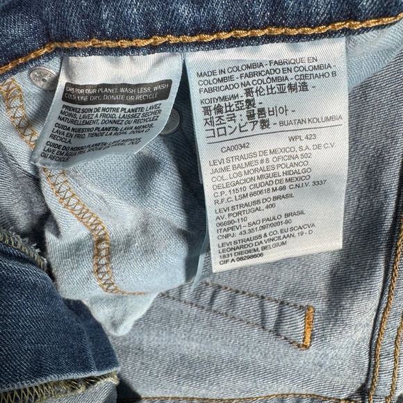 Levis Jeans Mens 34 Straight Blue 559 Mid Rise Medium Wash - Picture 6 of 12